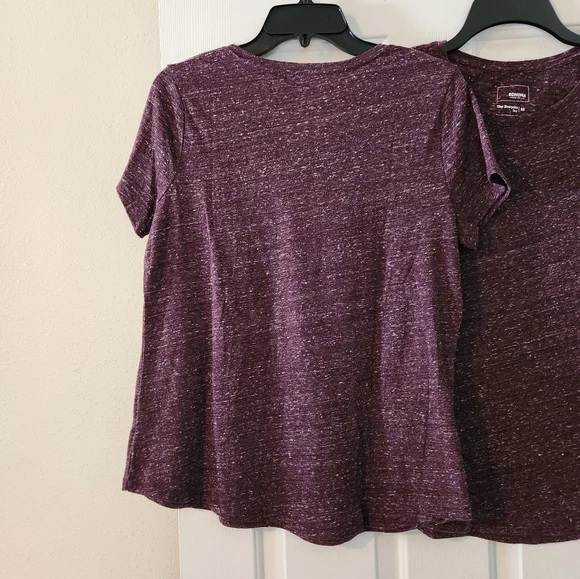 2 Sonoma T-shirts Size Medium - Picture 5 of 5